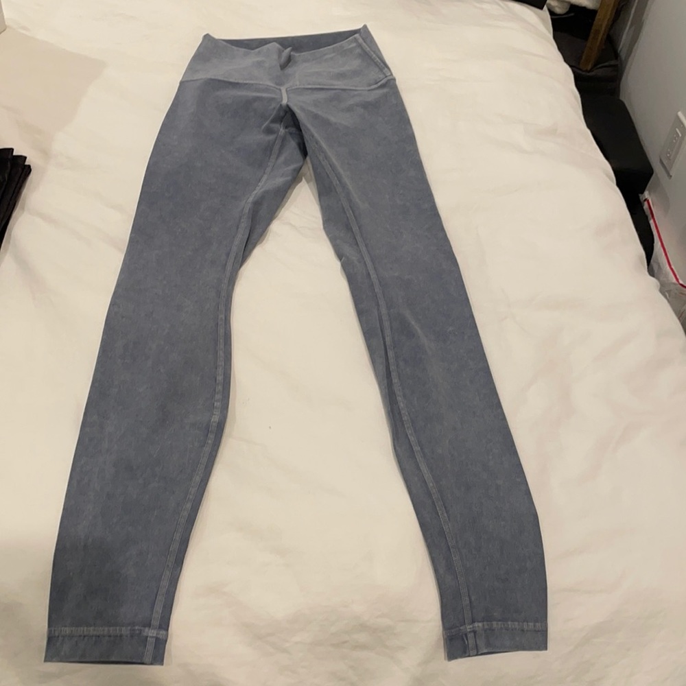 LULULEMON Tried on only /NO TAGS - Picture 3 of 6